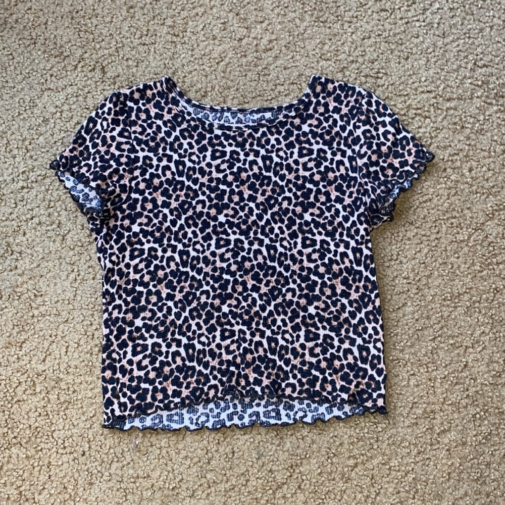 American Eagle cheetah baby tee